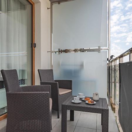 Apartamenty Osiedle Bursztynowe III By Noclegi Renters โควอบเซก ภายนอก รูปภาพ