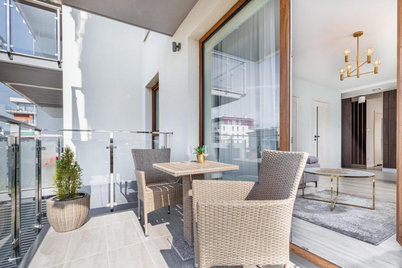 Apartamenty Osiedle Bursztynowe III By Noclegi Renters โควอบเซก ภายนอก รูปภาพ