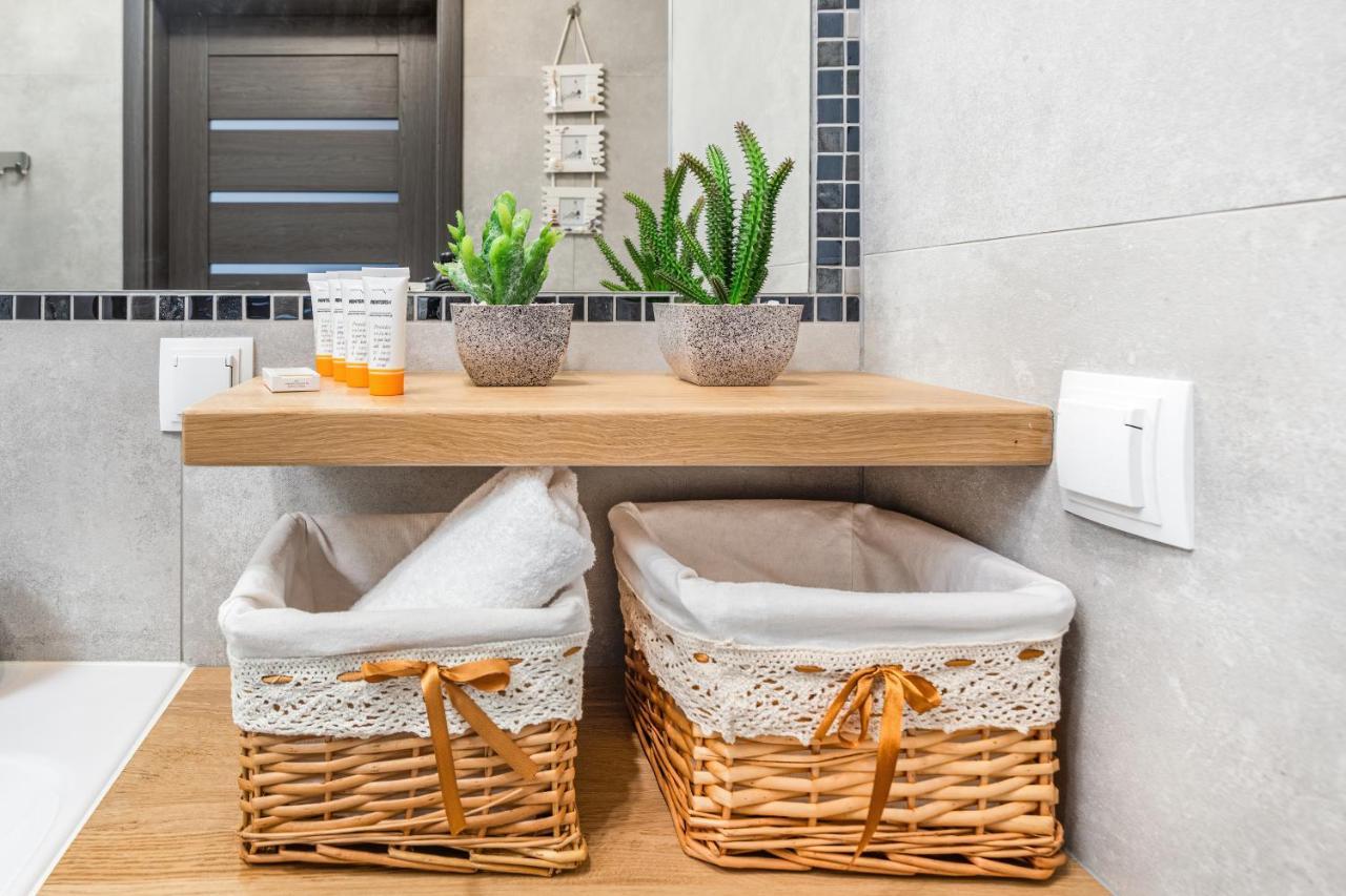 Apartamenty Osiedle Bursztynowe III By Noclegi Renters โควอบเซก ภายนอก รูปภาพ